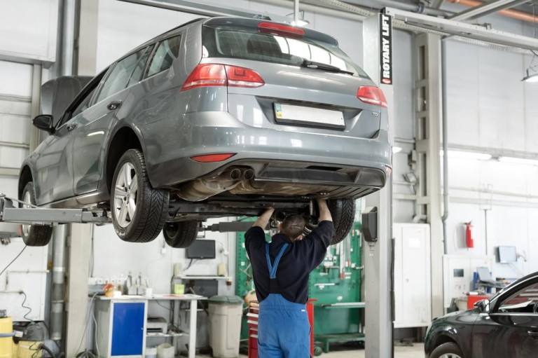 Comment réussir l'entretien automobile à Neuilly-Saint-Front ?